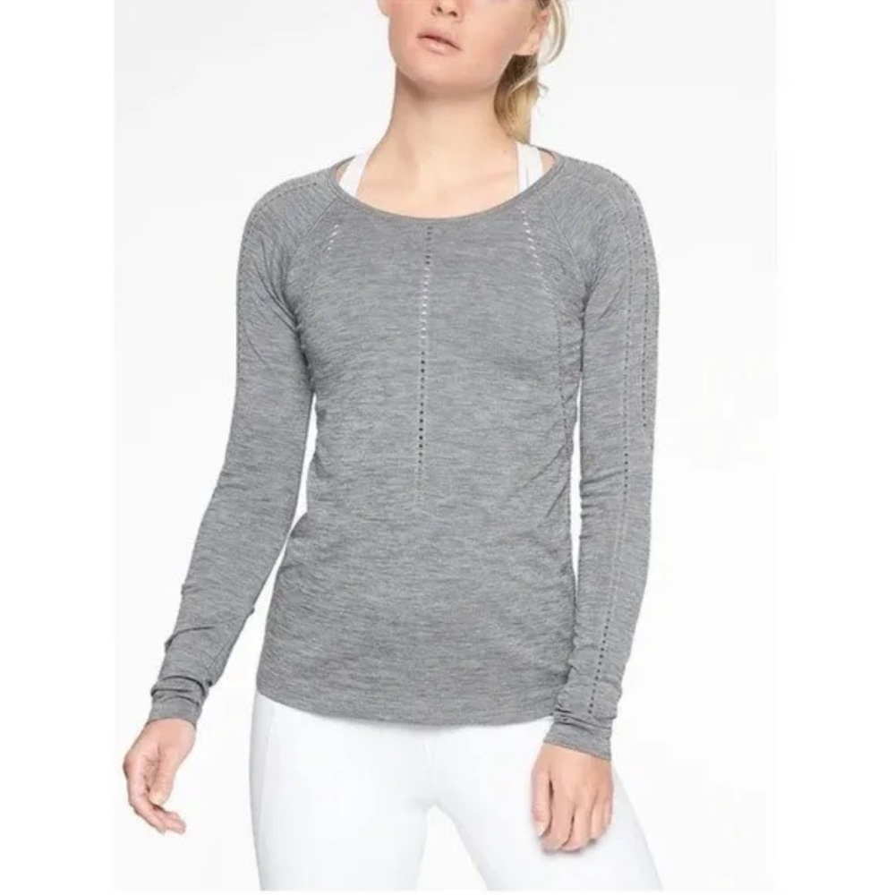 Athleta Shirt Womens Small Gray Foothill Heather Gray Long Sleeve Perforated
